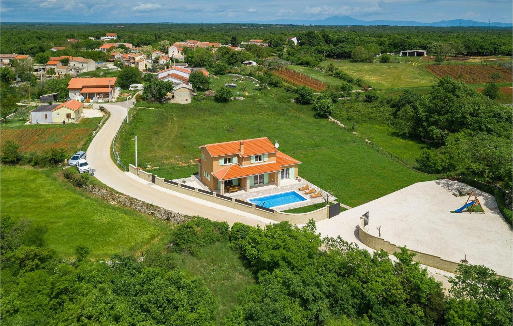 Ferienhaus Matea Pula
